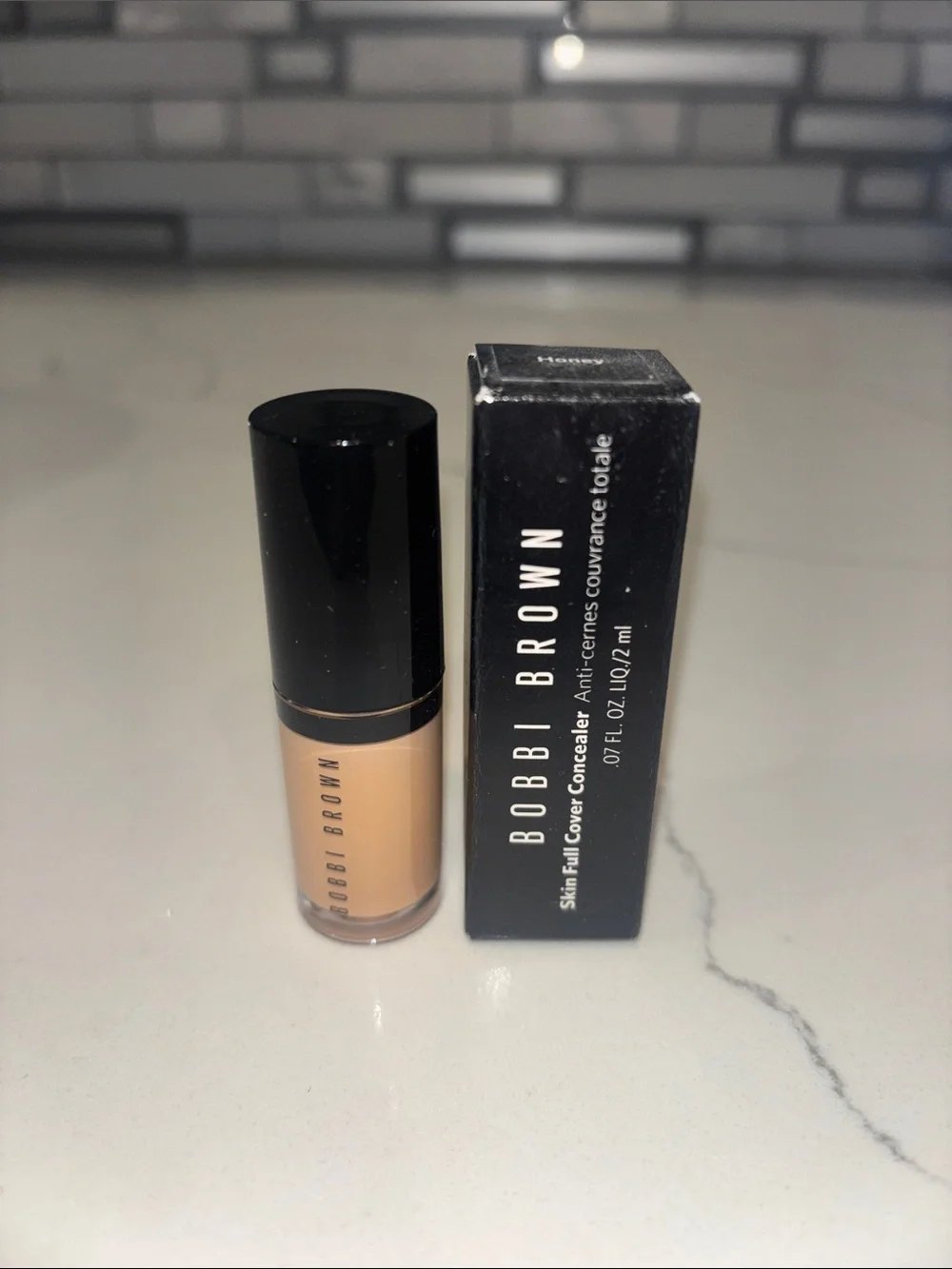 Bobbi Brown Concealer Stick Honey Shade 2 ml